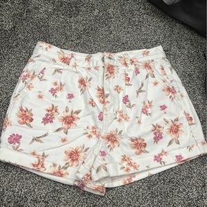 American Eagle High Rise Mom Shorts